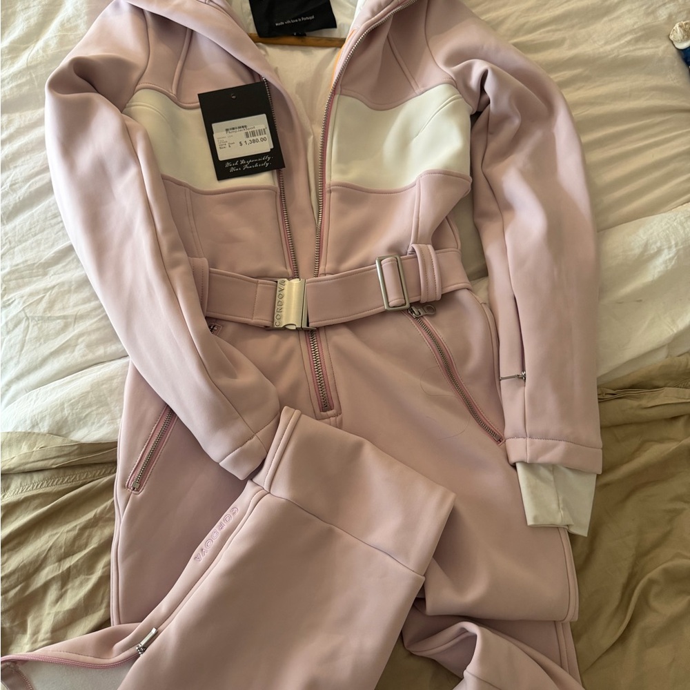 Elegant Pink Cordova ski Jumpsuit - Picture 4 of 10